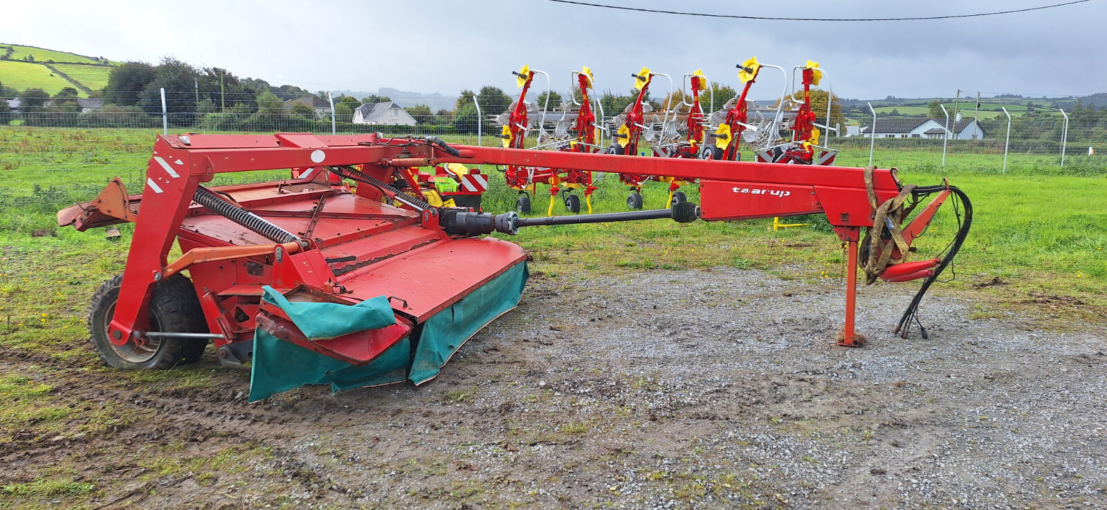 KVERNELAND 4232 LT TRAILED MOWERS