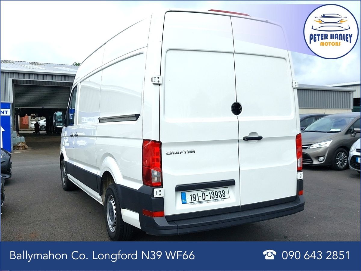 Volkswagen Crafter CRAFTER 35 MWB 140BHP  M6F HR 5D *PRICE INCLUDES VAT*