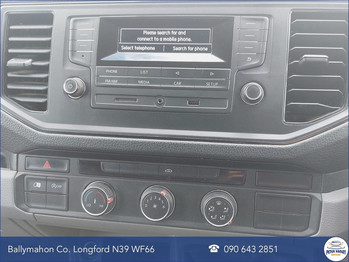 Volkswagen Crafter CRAFTER 35 MWB 140BHP  M6F HR 5D *PRICE INCLUDES VAT*