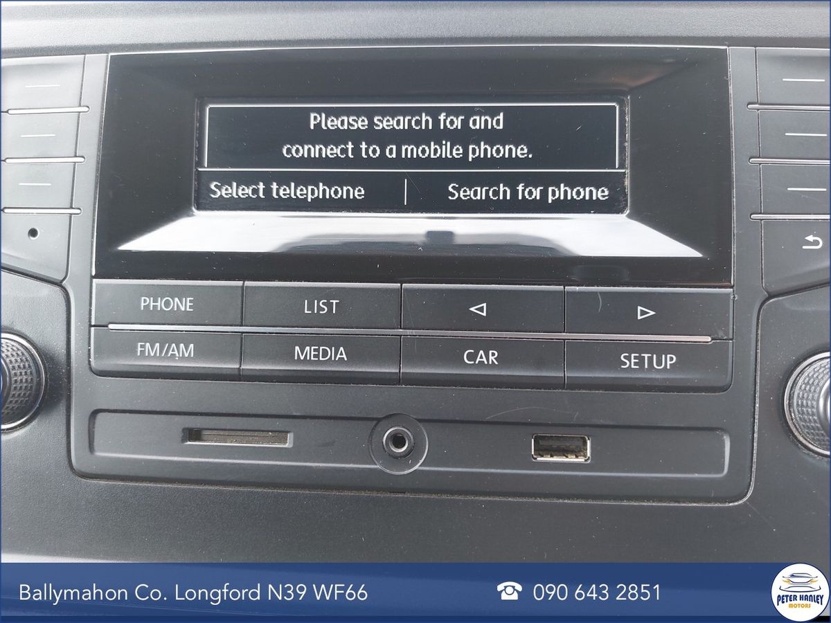 Volkswagen Crafter CRAFTER 35 MWB 140BHP  M6F HR 5D *PRICE INCLUDES VAT*