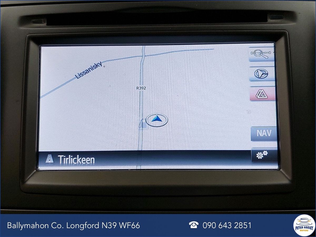 Toyota Avensis D-4D 125 (2.0) Terra Saloon