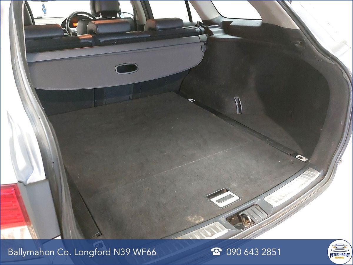 Toyota Avensis D-4D 125 (2.0) Terra Saloon