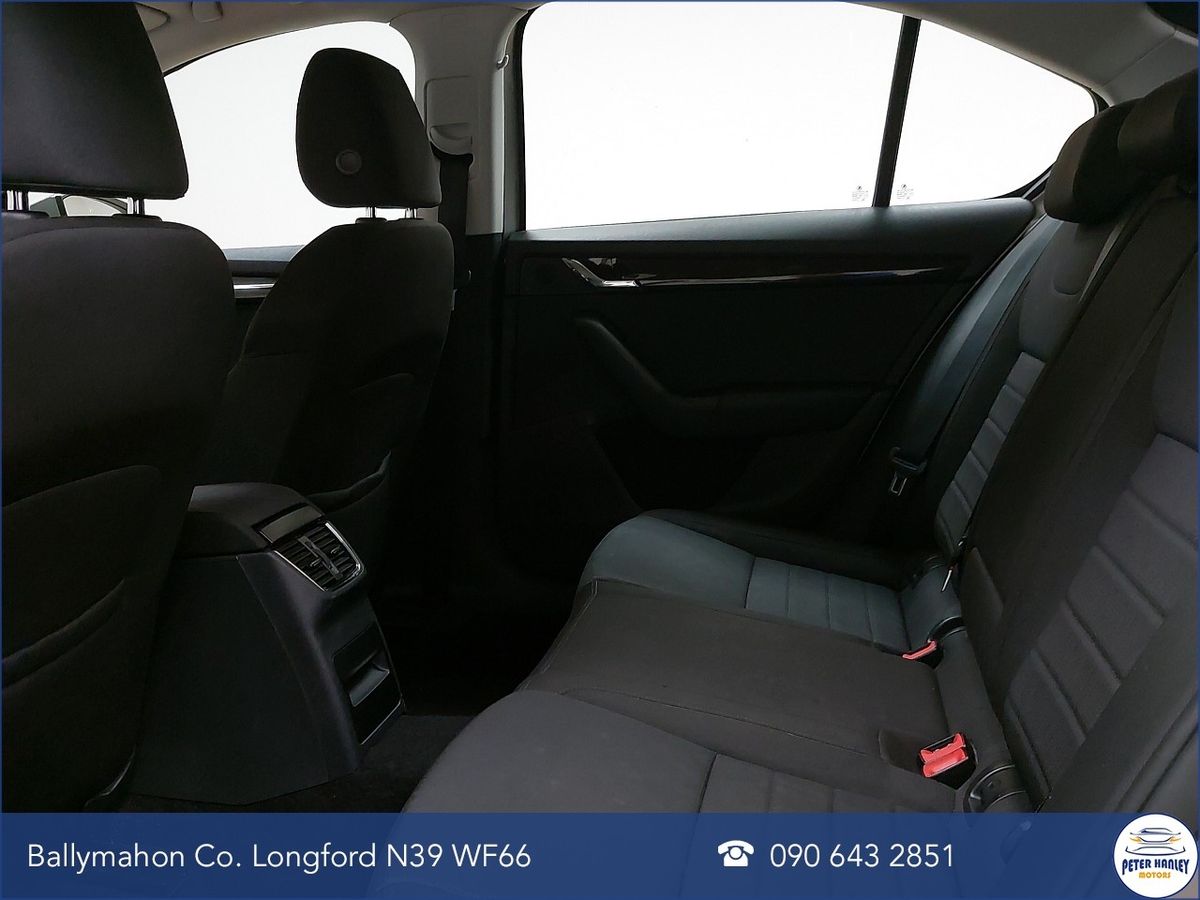 Skoda Octavia STYLE 1.6TDI 90HP