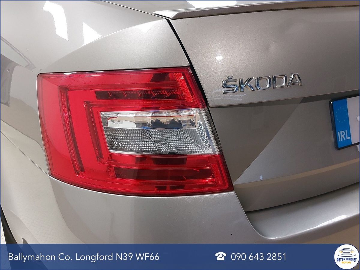 Skoda Octavia STYLE 1.6TDI 90HP