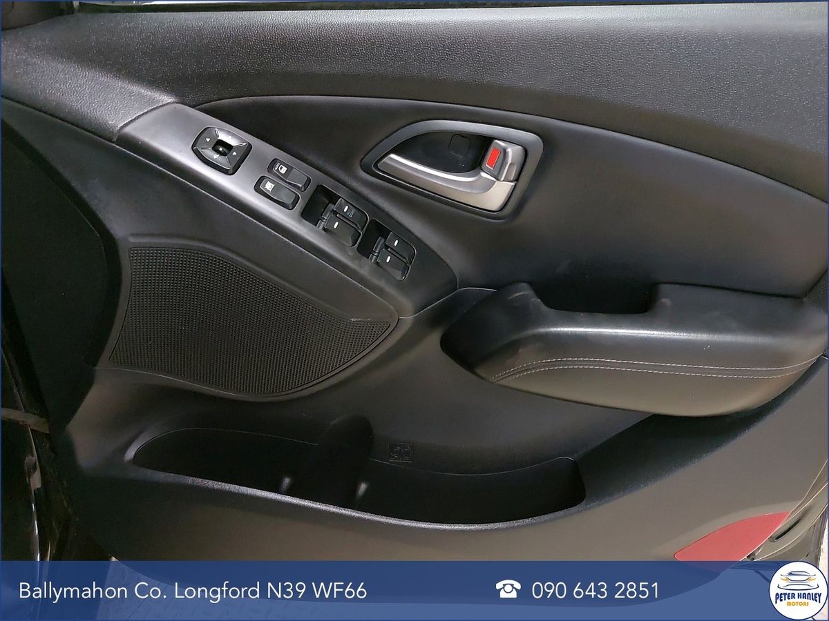 Hyundai ix35 1.7 Diesel Celebration LE 2WD 115hp