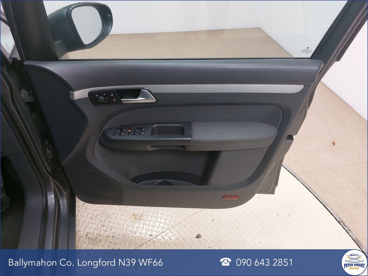 Volkswagen Touran 1.6 TDI 105BHP TRENDLINE BMT