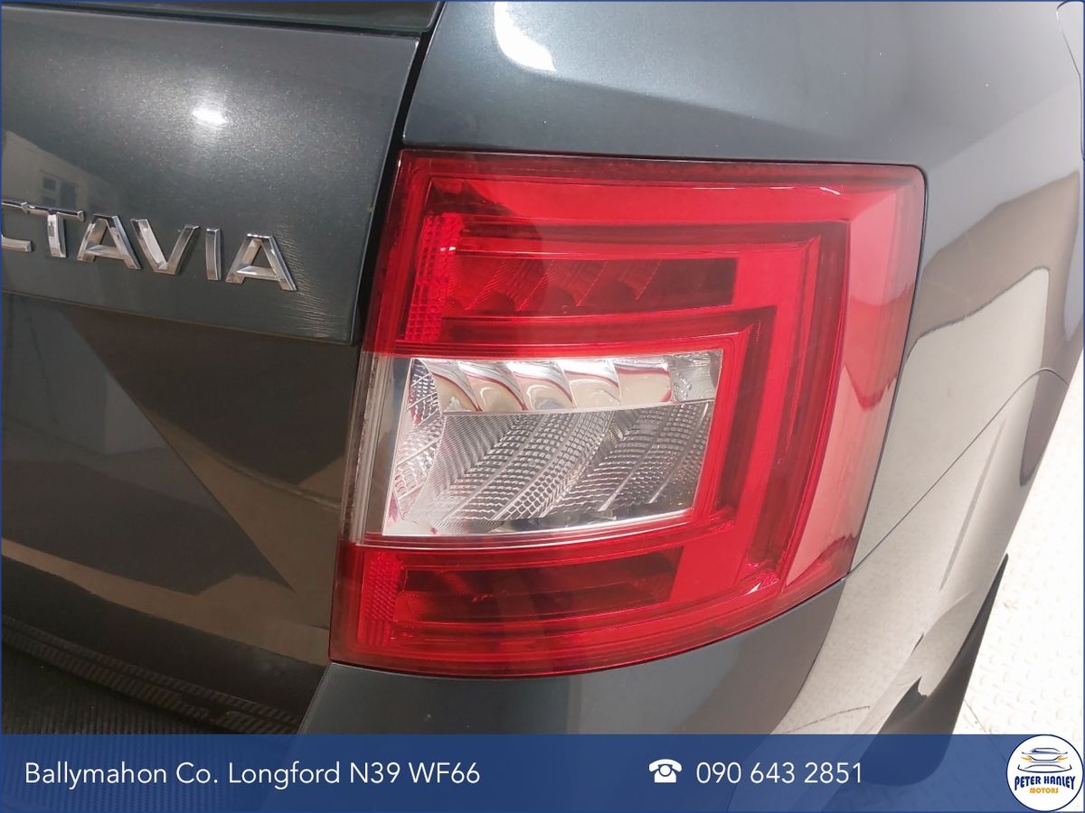 Skoda Octavia COMBI STYLE 1.6TDI 110HP