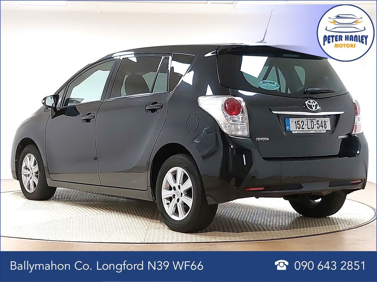 Toyota Verso 1.6 D-4D 112bhp Aura (7 seater)