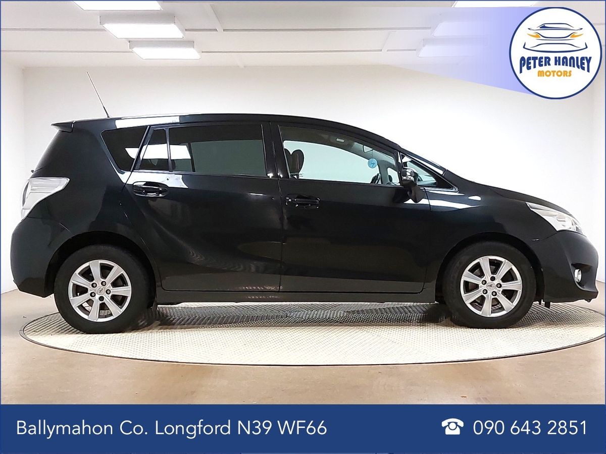 Toyota Verso 1.6 D-4D 112bhp Aura (7 seater)