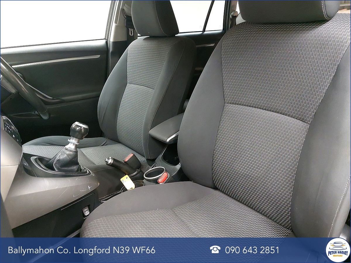 Toyota Verso 1.6 D-4D 112bhp Aura (7 seater)