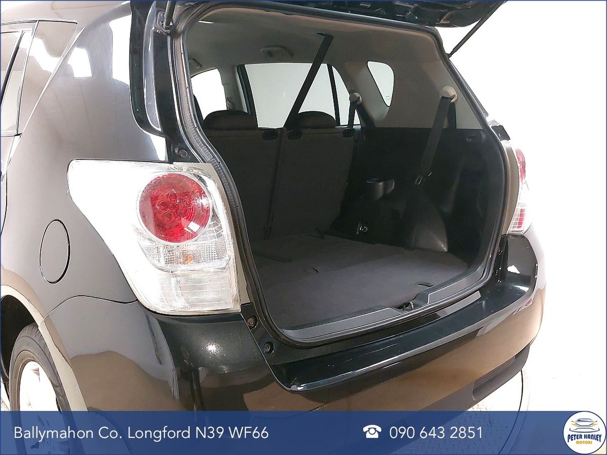 Toyota Verso 1.6 D-4D 112bhp Aura (7 seater)