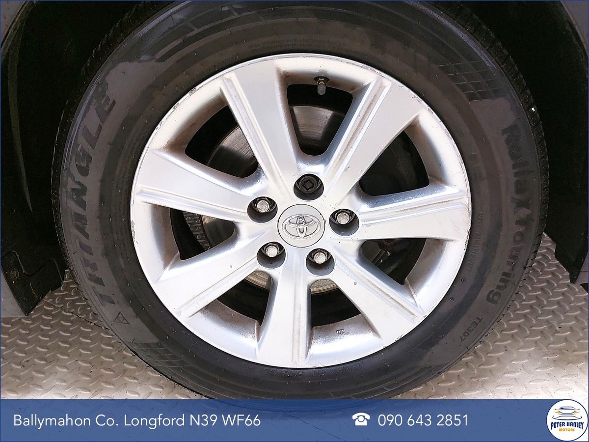 Toyota Verso 1.6 D-4D 112bhp Aura (7 seater)