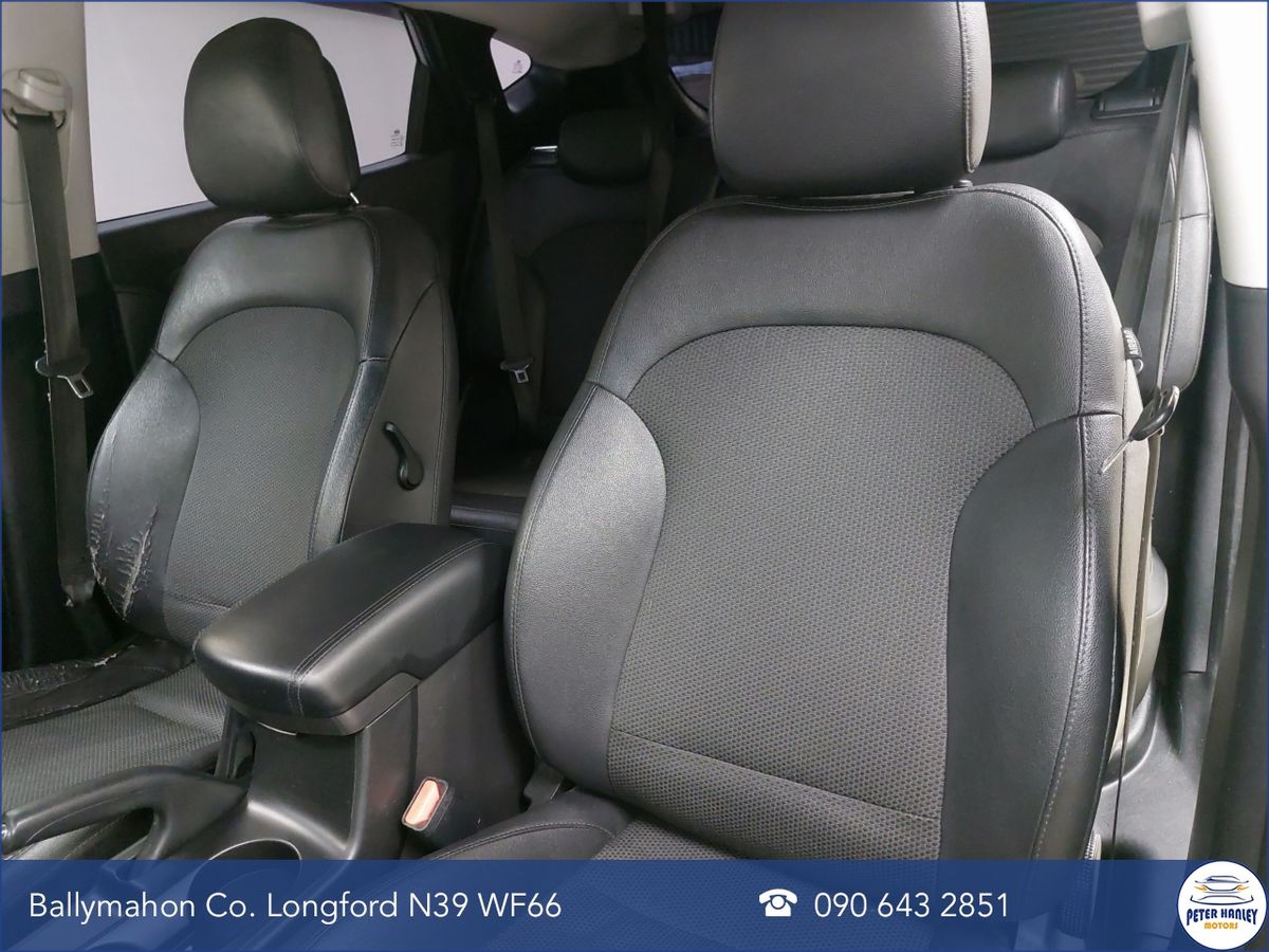 Hyundai ix35 1.7 Diesel Executive 2WD 115hp