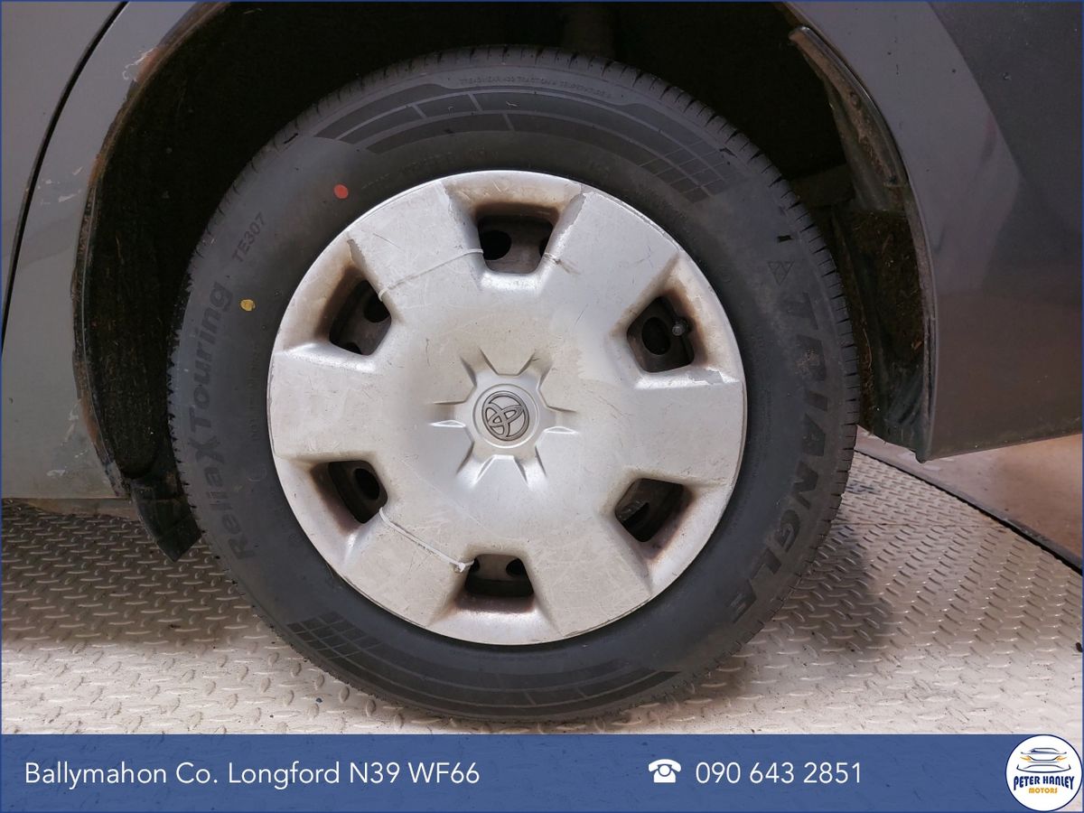 Toyota Corolla D-4D 90 (1.4) Terra