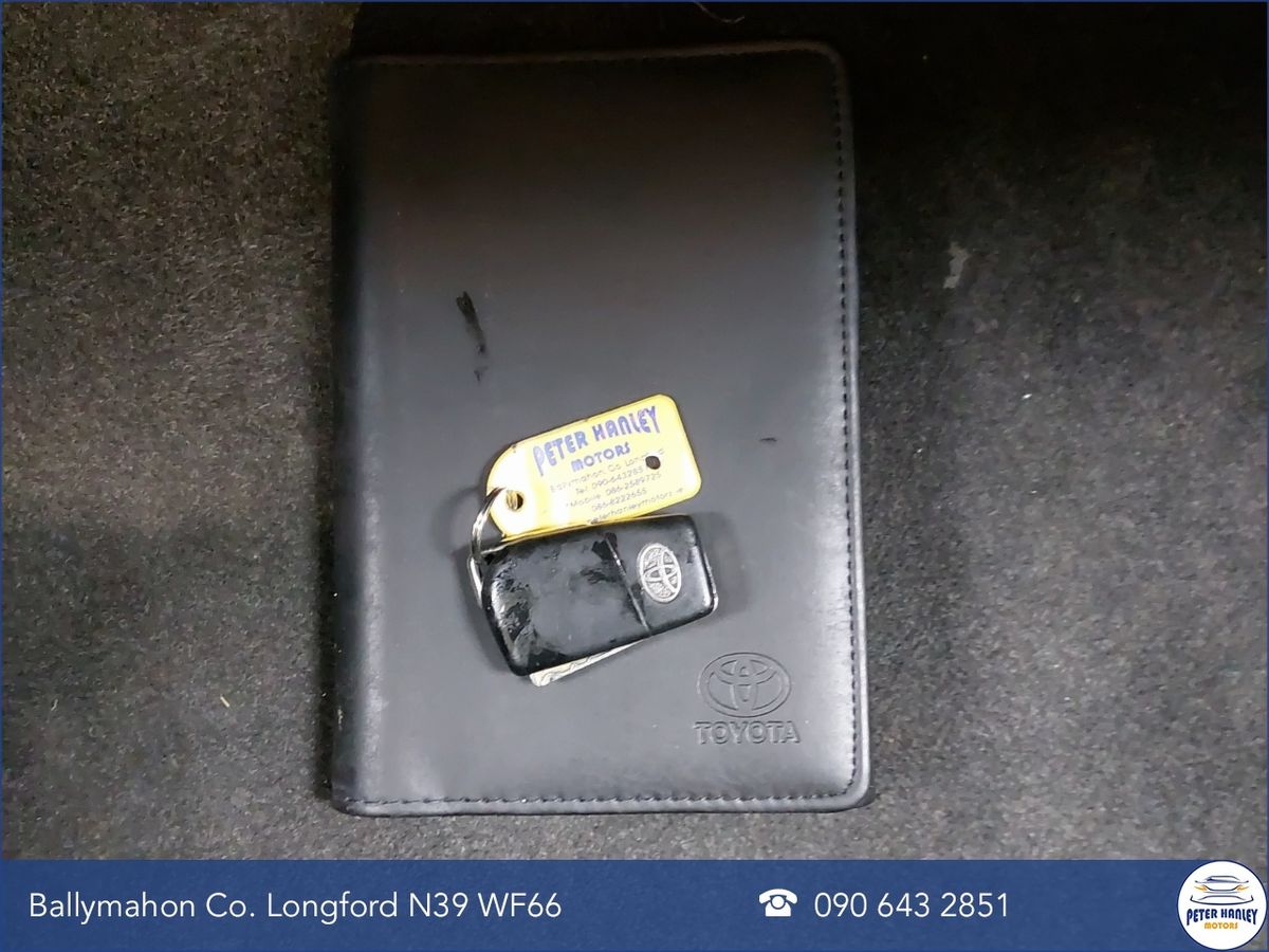 Toyota Corolla D-4D 90 (1.4) Terra