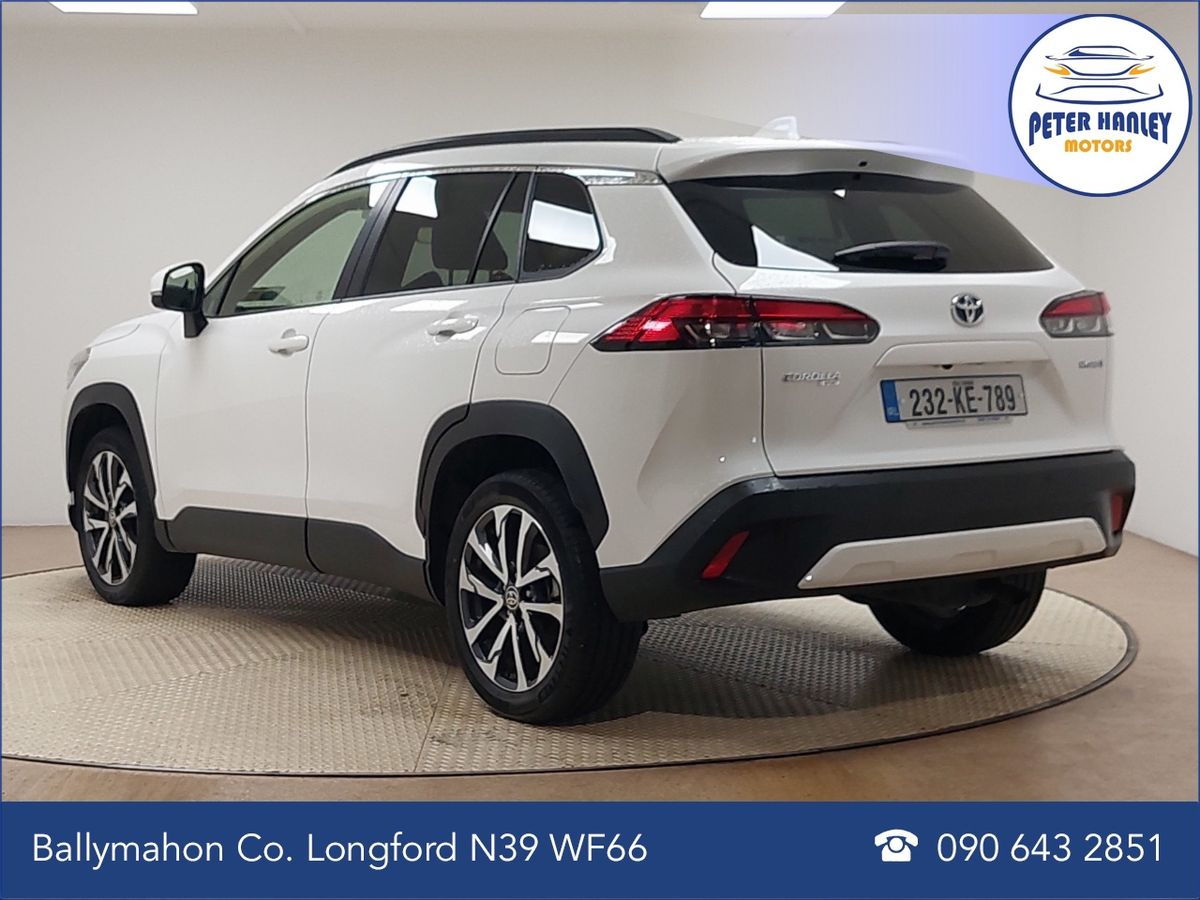 Toyota Corolla Cross 1.8 Hybrid Sol Hatchback