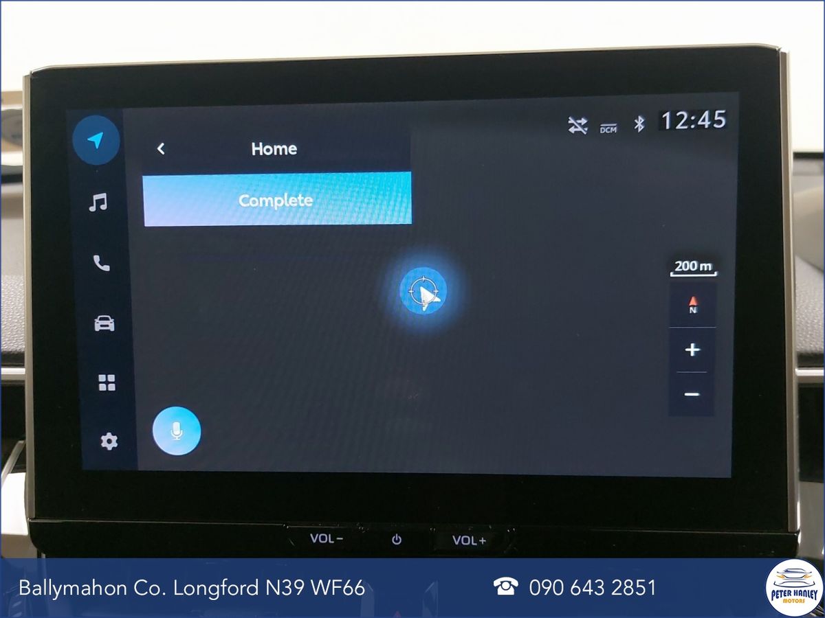 Toyota Corolla Cross 1.8 Hybrid Sol Hatchback