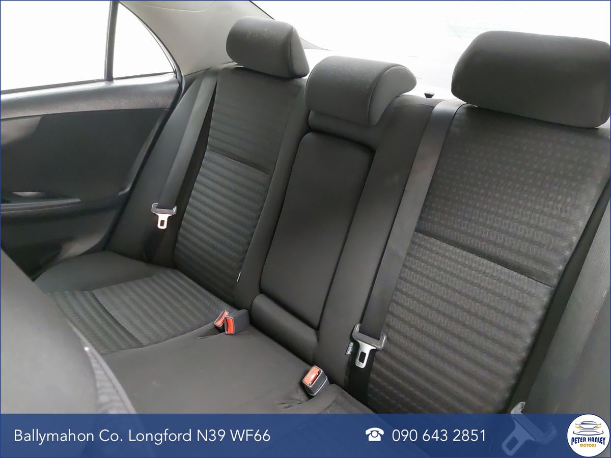 Toyota Corolla 1.4 D-4D 4Dr Terra