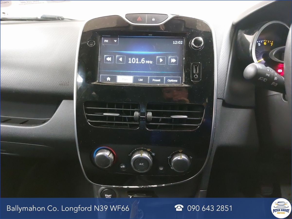 Renault Clio 1.2 16V 75 DYNAMIQUE NAV