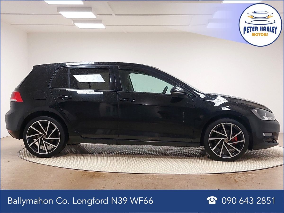 Volkswagen Golf 1.6 TDI 5DR 110HP BlueMotion