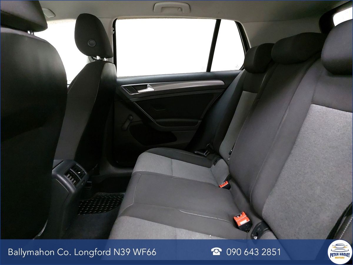 Volkswagen Golf 1.6 TDI 5DR 110HP BlueMotion