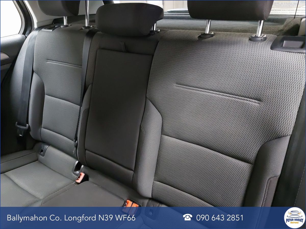 Volkswagen Golf 1.2 TSI 3DR 110HP Edition-R