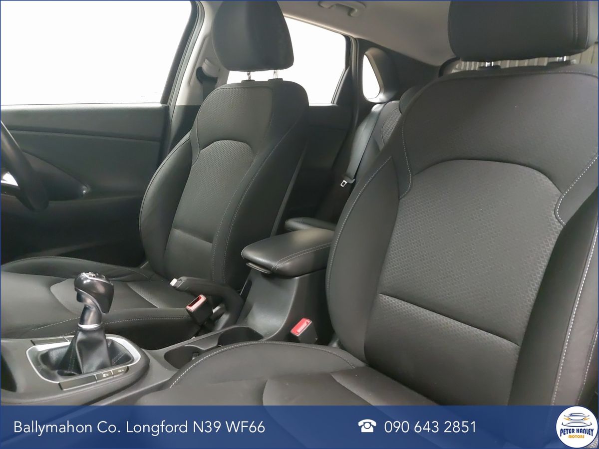 Hyundai i30 I30 Se Nav T-Gdi  SE Nav  T-GDi 140 Blue Drive ISG Start/Stop