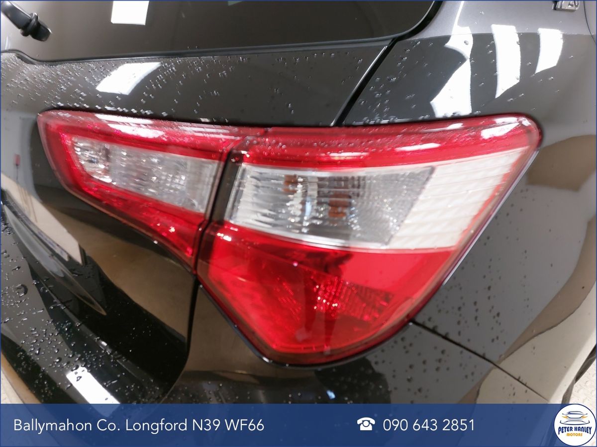 Toyota Yaris Yaris Y20 Vvt-I  Y-20  VVT-i Start/Stop