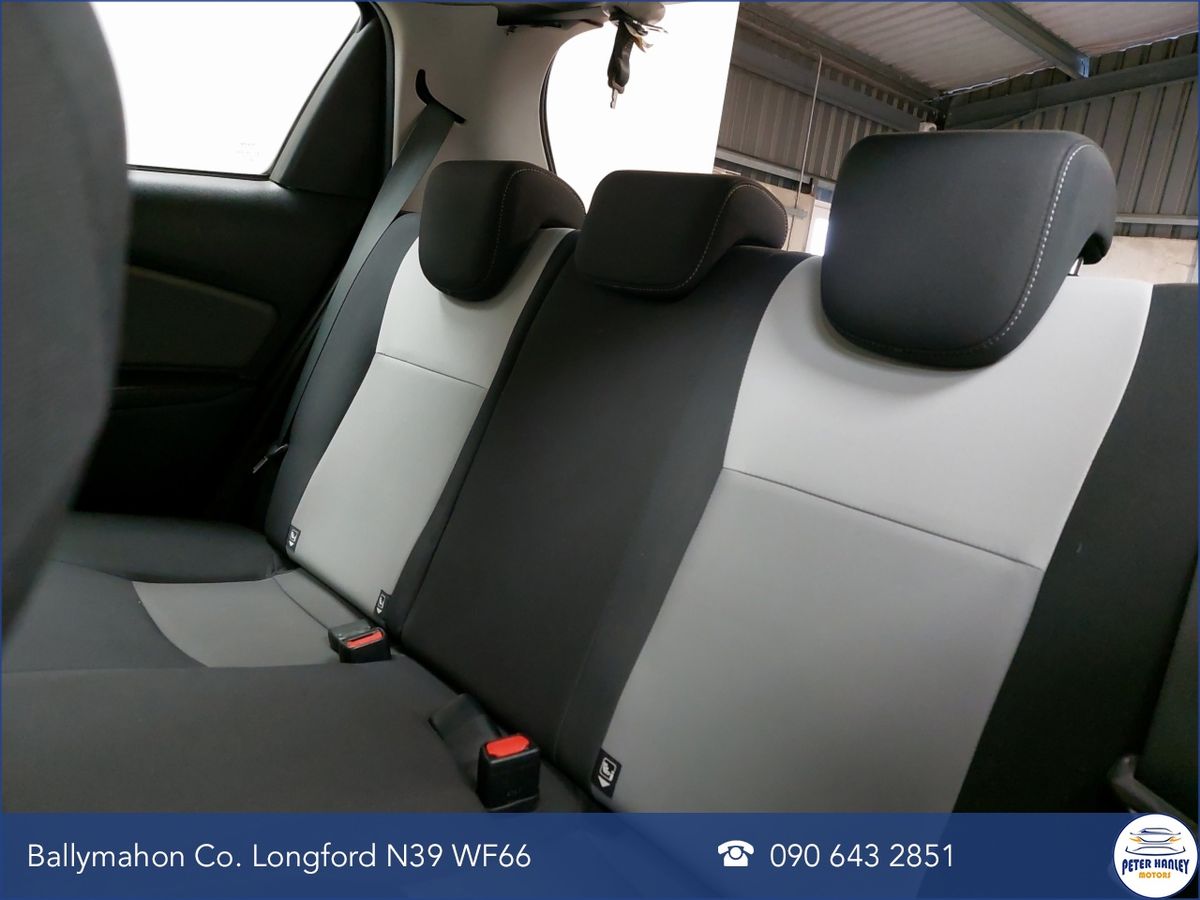 Toyota Yaris Yaris Icon Vvt-I  Icon  VVT-i