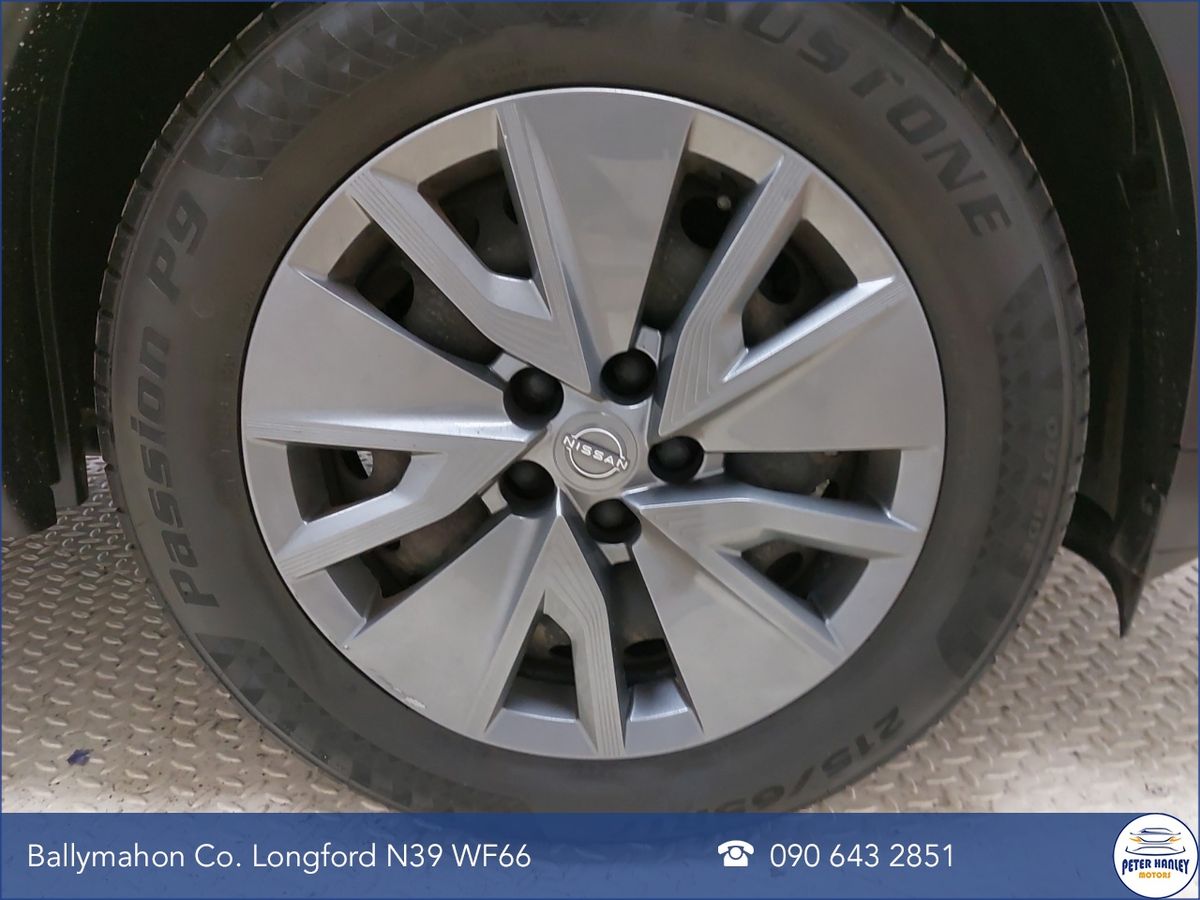 Nissan Qashqai 1.3 PET MILD HYBRID XE