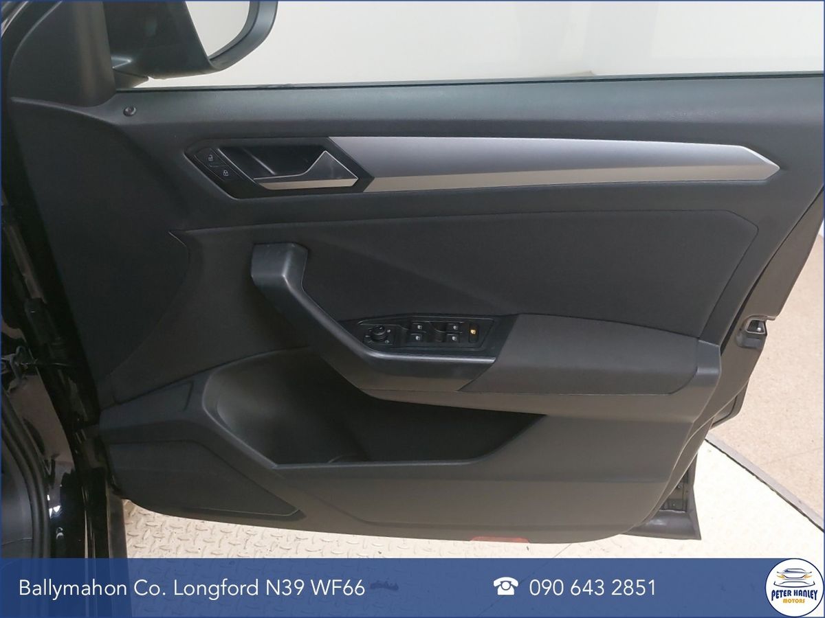 Volkswagen T-Roc T-ROC EDITION 75 2.0TDI M6F 116HP