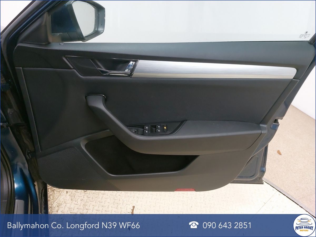 Skoda Superb SUPERB AMB 2.0TDI 150HP DSG