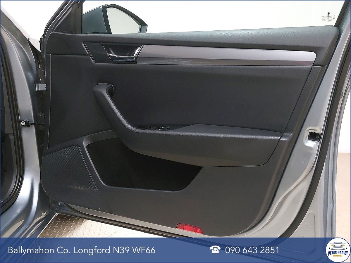 Skoda Superb SUPERB ACT 2.0TDI 150HP