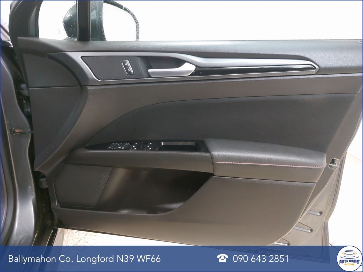 Ford Mondeo 2.0TDCi 150PS ST-LINE