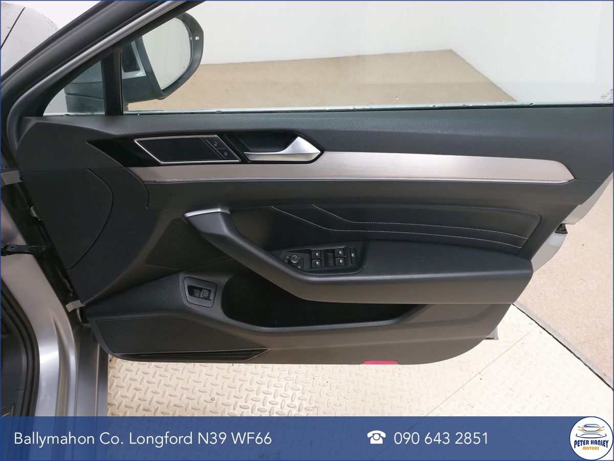 Volkswagen Passat 2.0 TDI 150HP Elegance