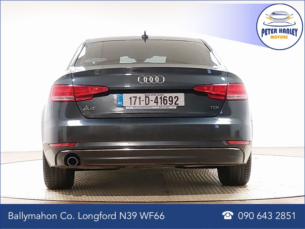 Audi A4 2.0TDI 150HP Attraction Ultra