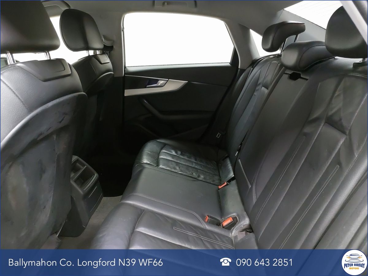 Audi A4 2.0TDI 150HP Attraction Ultra