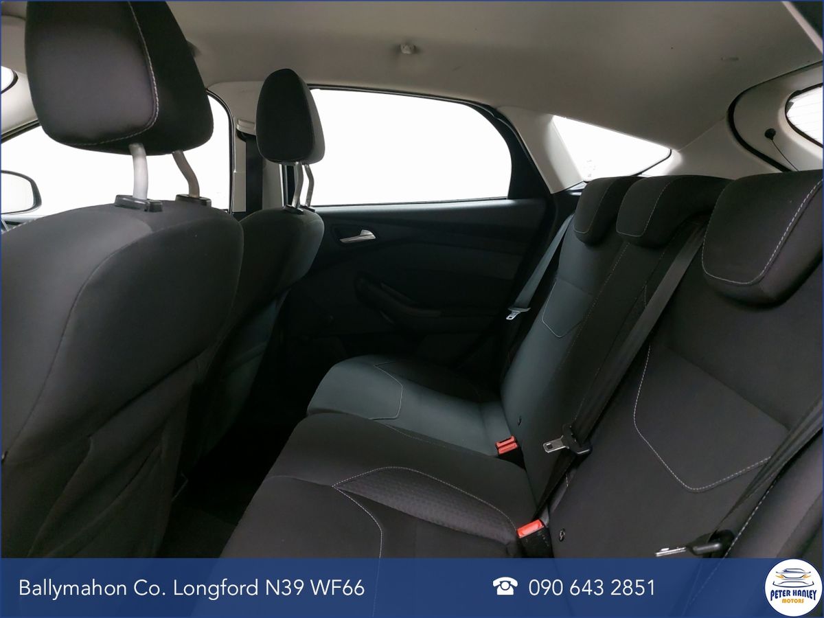 Ford Focus Focus Zetec Tdci  Zetec  1.5 TDCi 120 Start/Stop