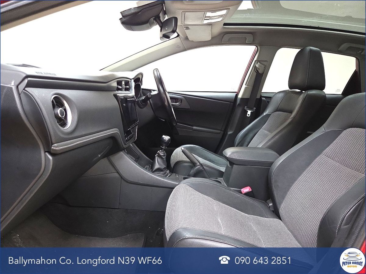 Toyota Auris Auris Excel Tss Vvt-I  Excel TSS  1.2 T 116 Start/Stop