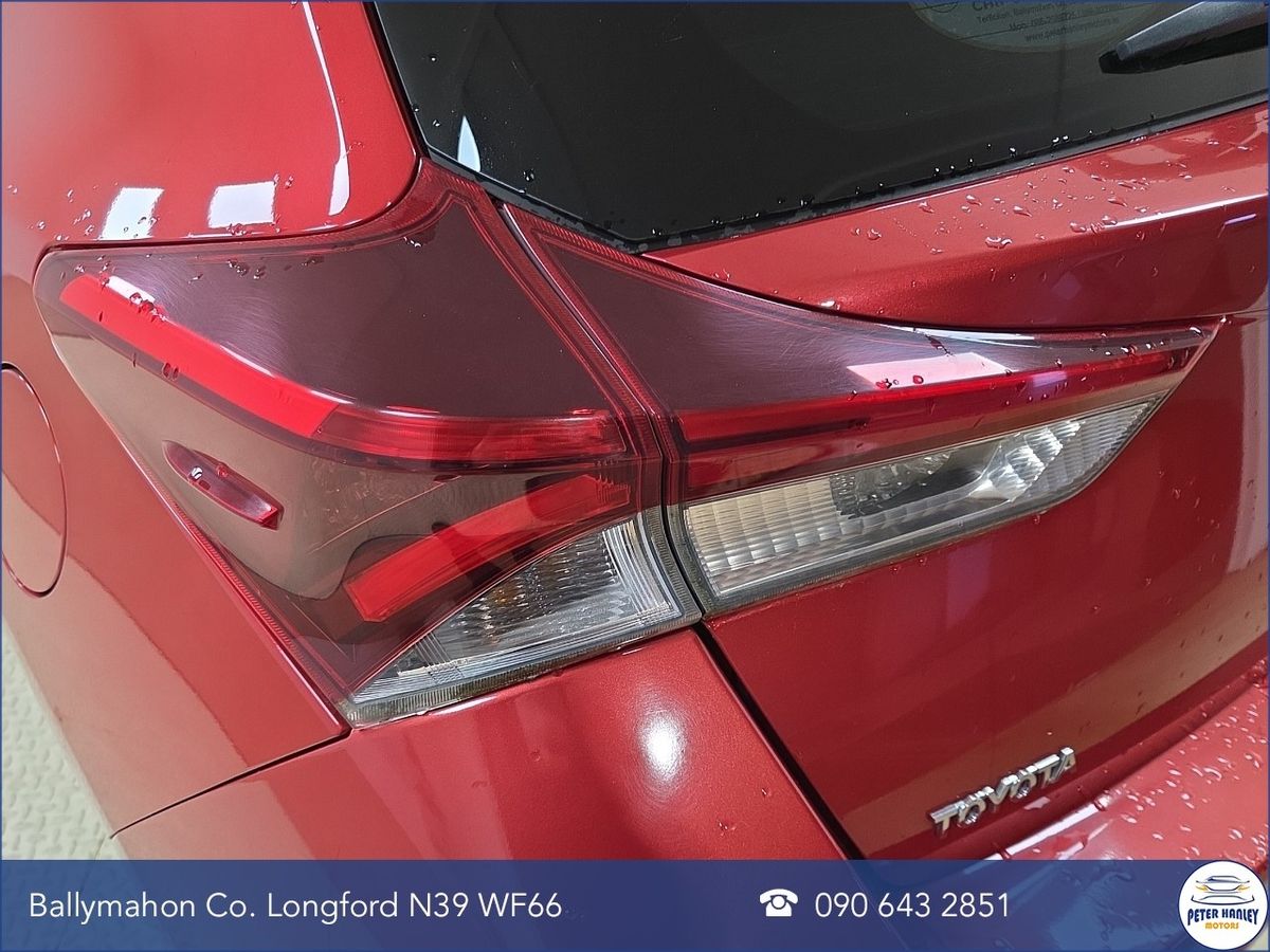 Toyota Auris Auris Excel Tss Vvt-I  Excel TSS  1.2 T 116 Start/Stop