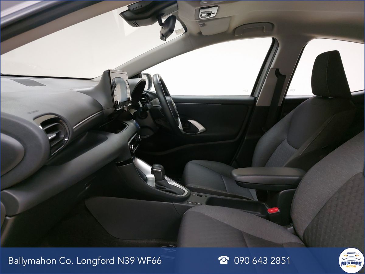 Toyota Yaris Yaris Hybrid Luna