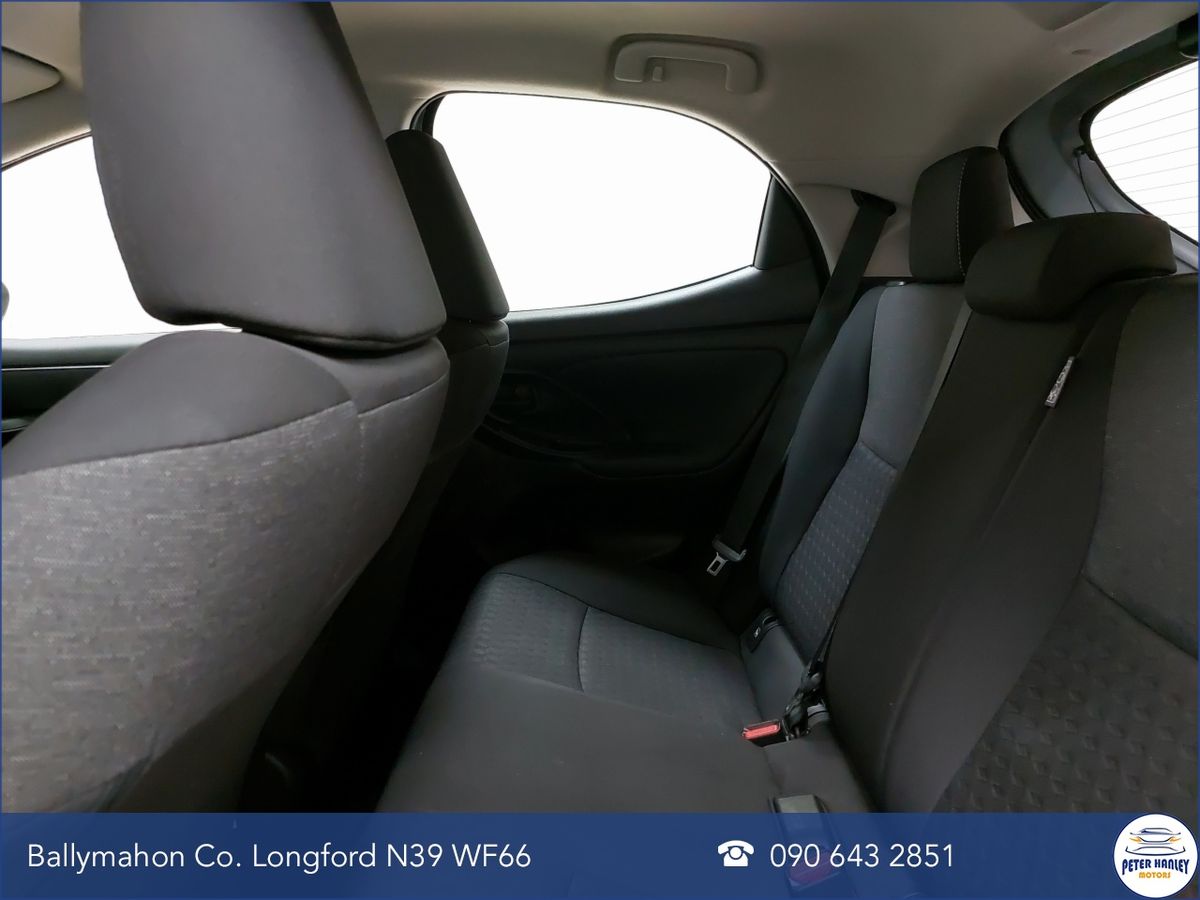 Toyota Yaris Yaris Hybrid Luna