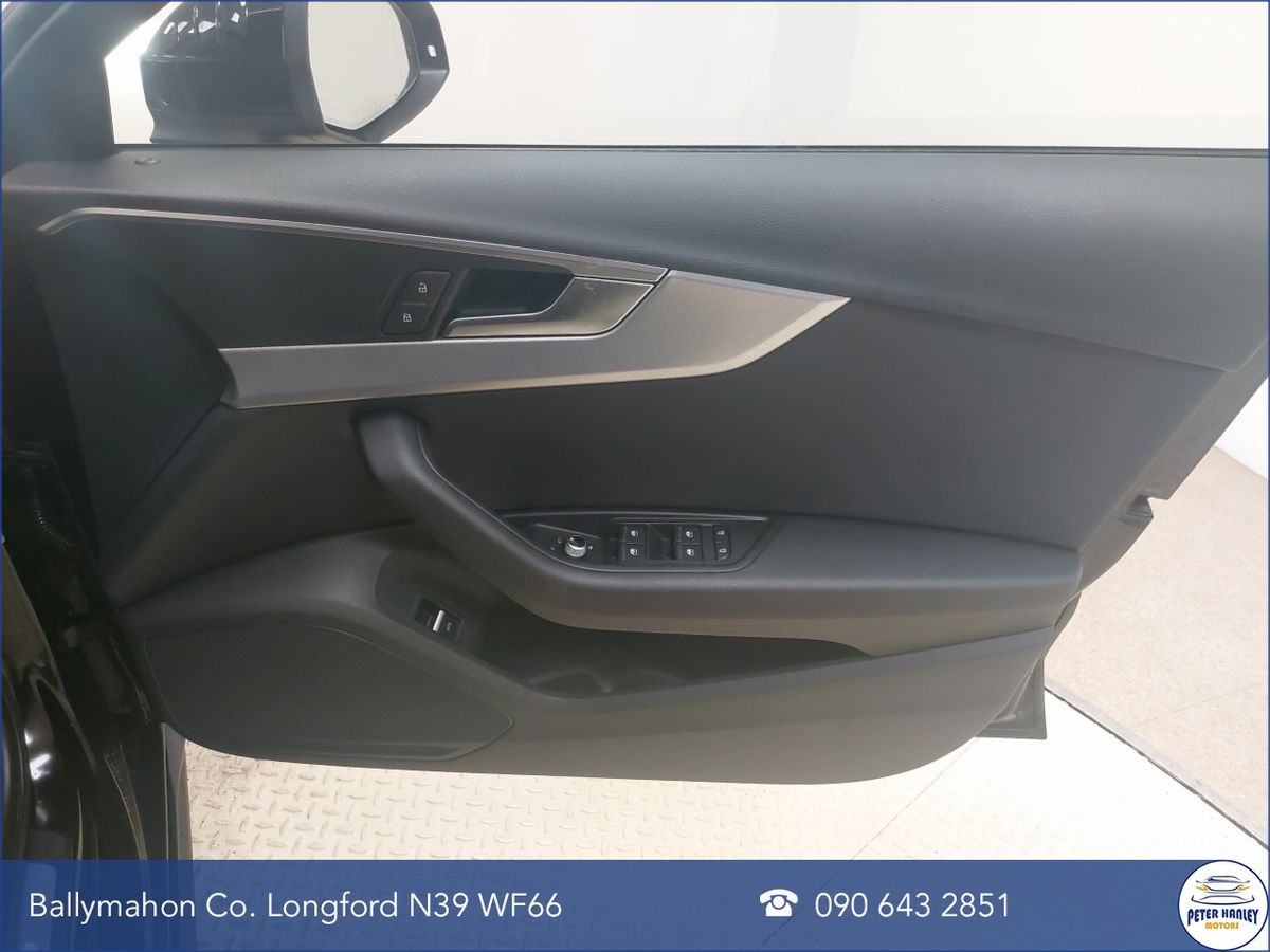 Audi A4 30 TDI 136HP S Tronic SE