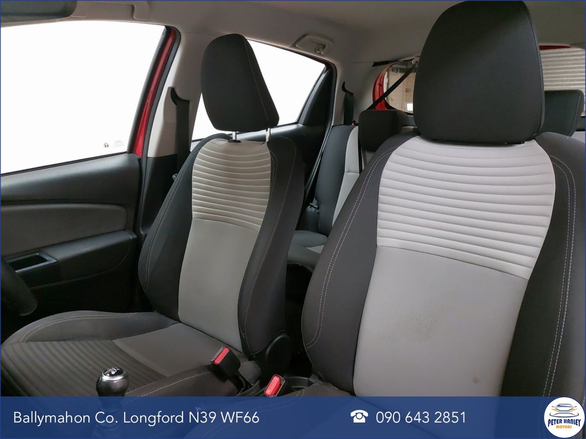 Toyota Yaris Yaris Icon Tech Vvt-I  Icon Tech  VVT-i Start/Stop