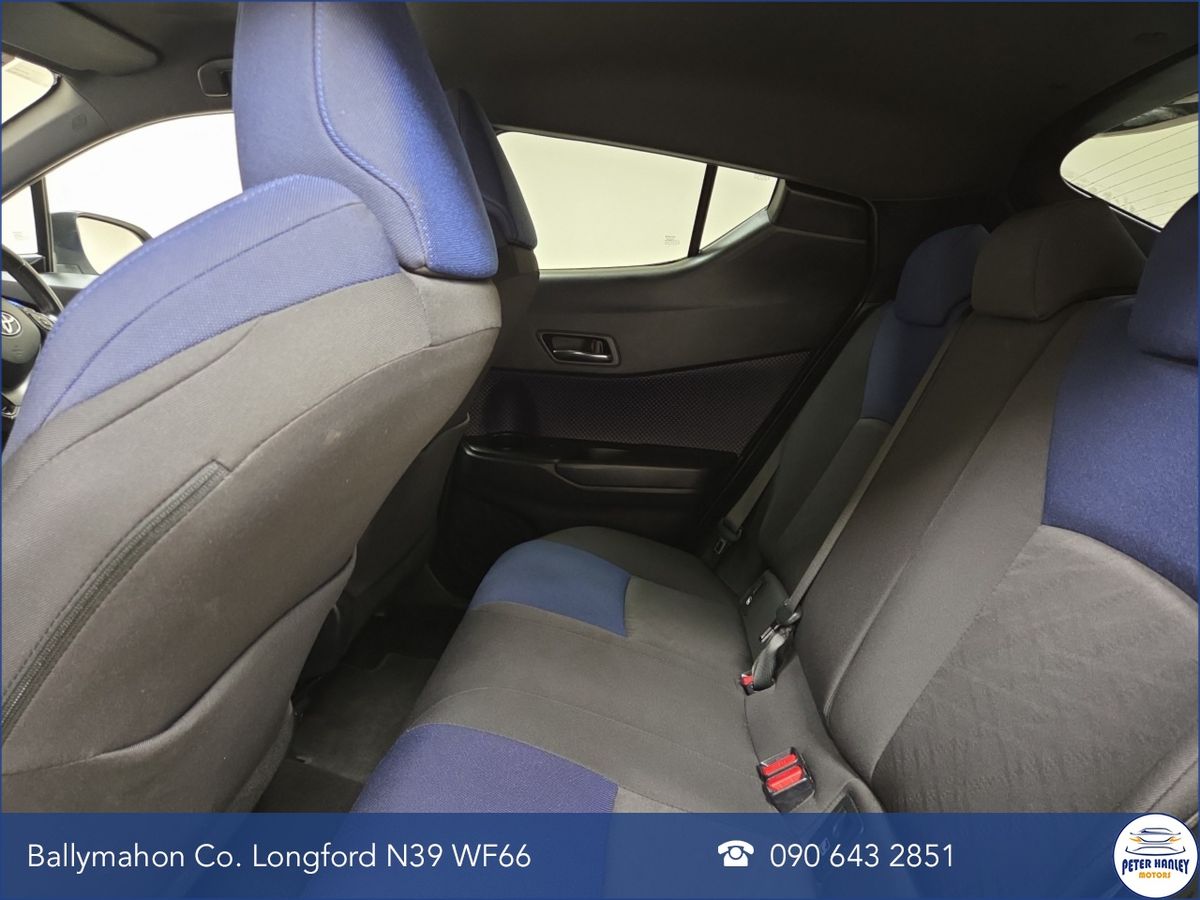 Toyota C-HR 1.2 TURBO PETROL LUNA SPORT