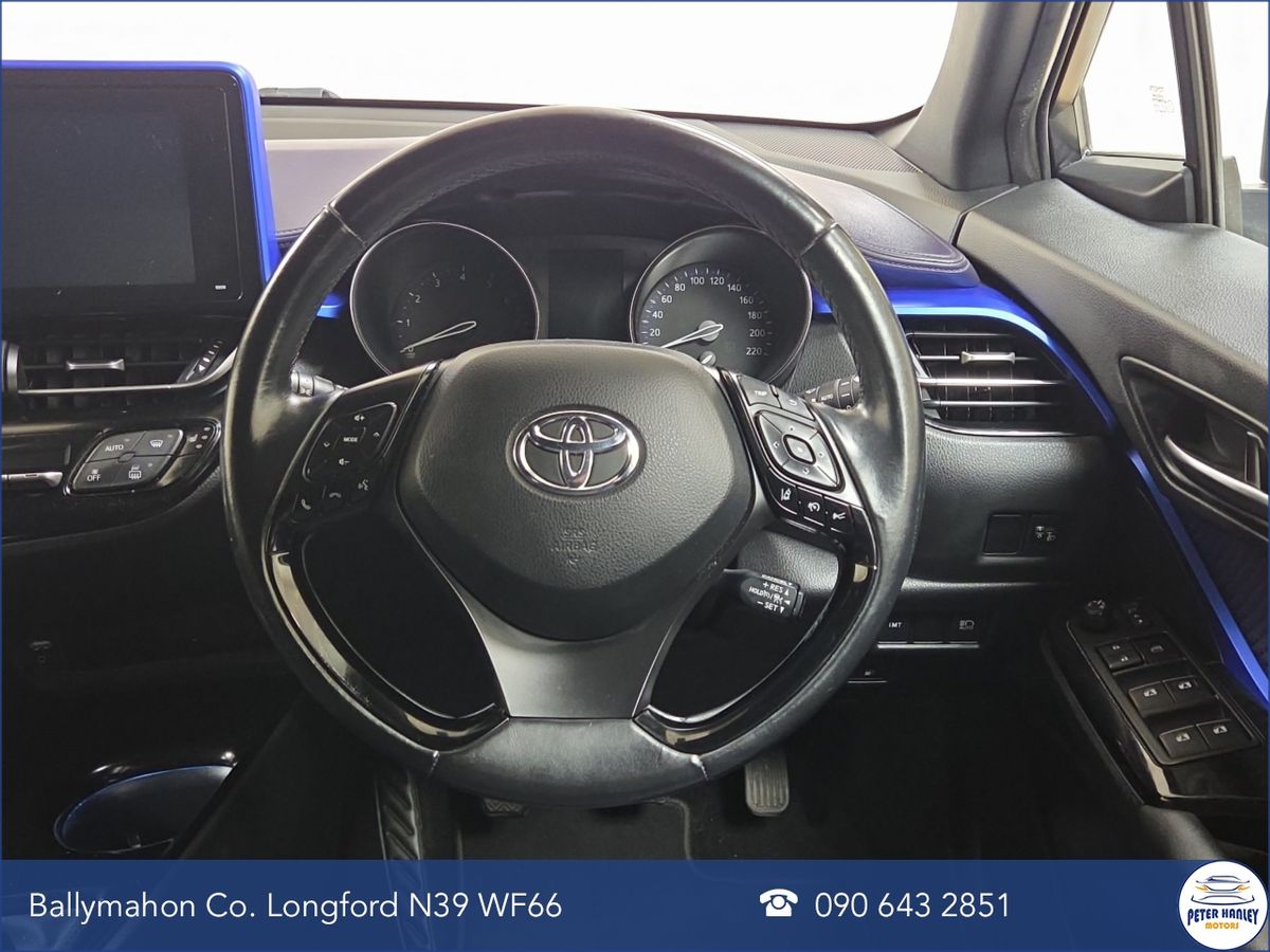 Toyota C-HR 1.2 TURBO PETROL LUNA SPORT