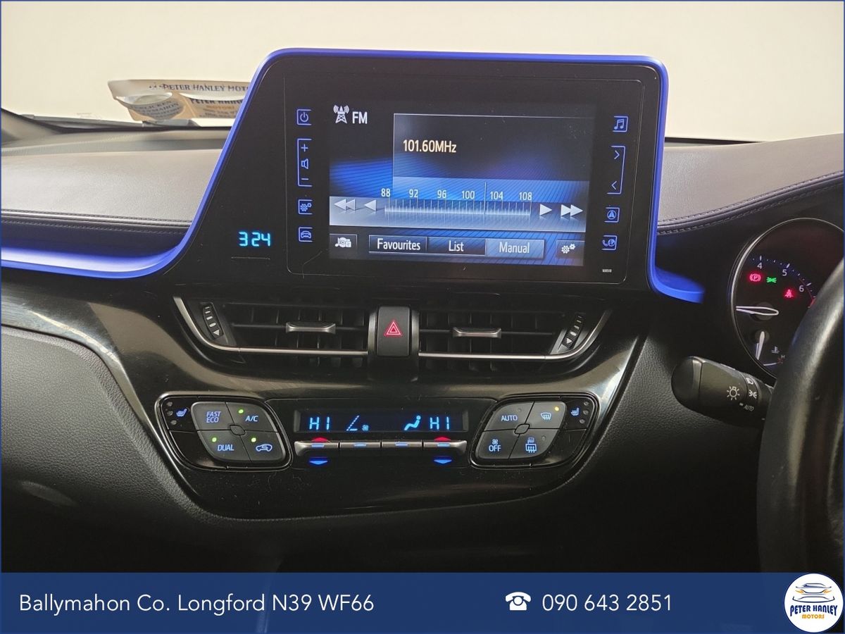 Toyota C-HR 1.2 TURBO PETROL LUNA SPORT