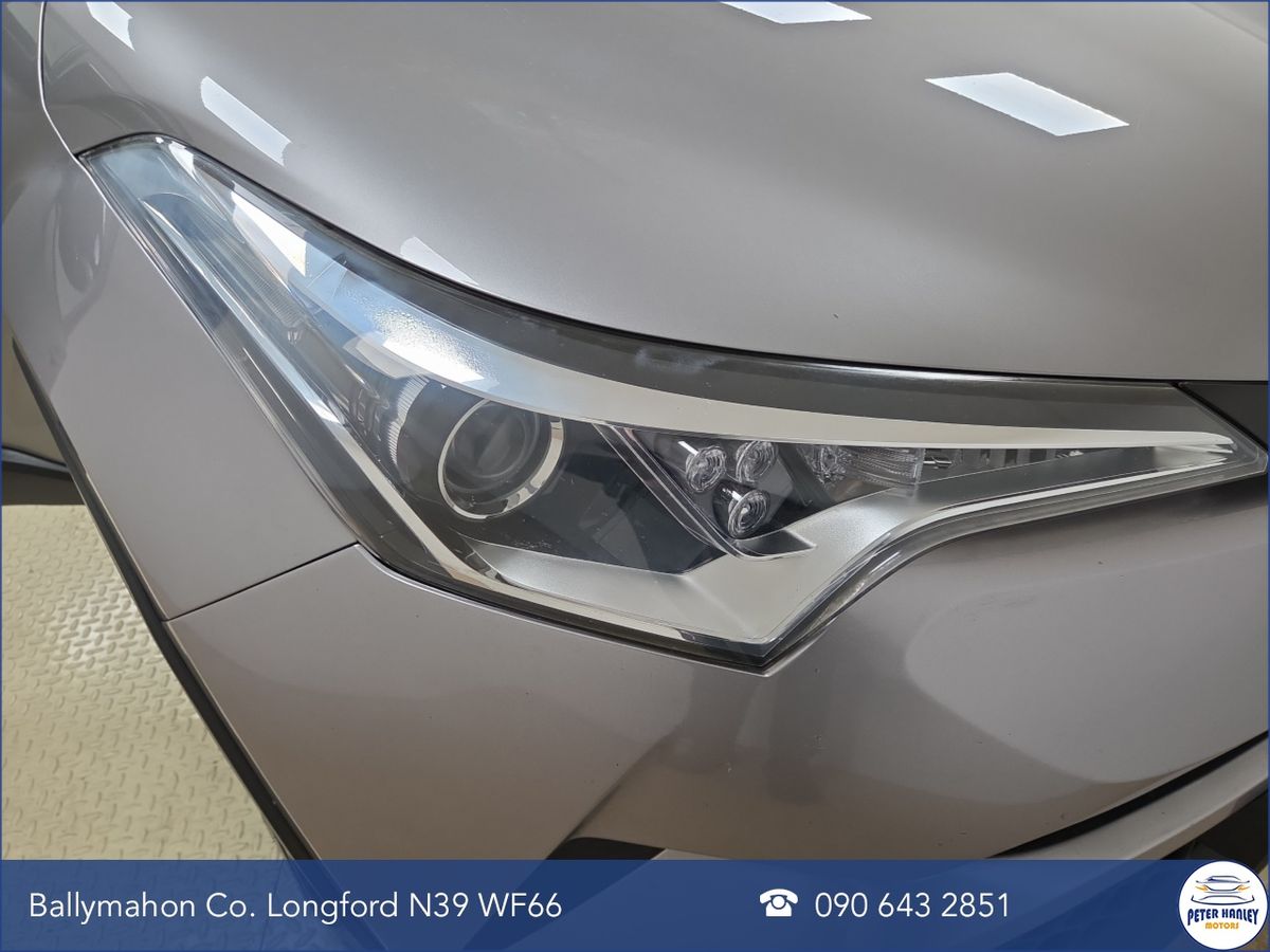 Toyota C-HR 1.2 TURBO PETROL LUNA SPORT