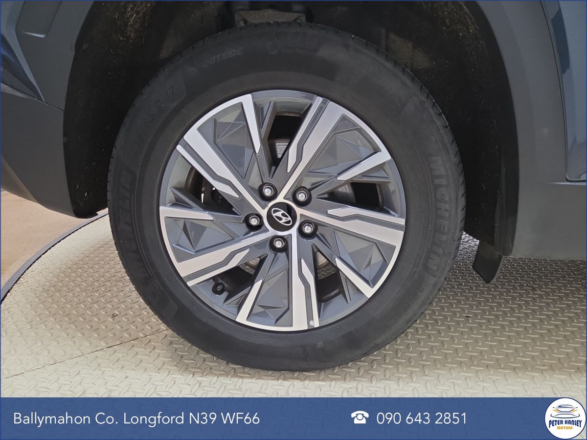 Hyundai Tucson 2WD Comfort Plus HEV Auto