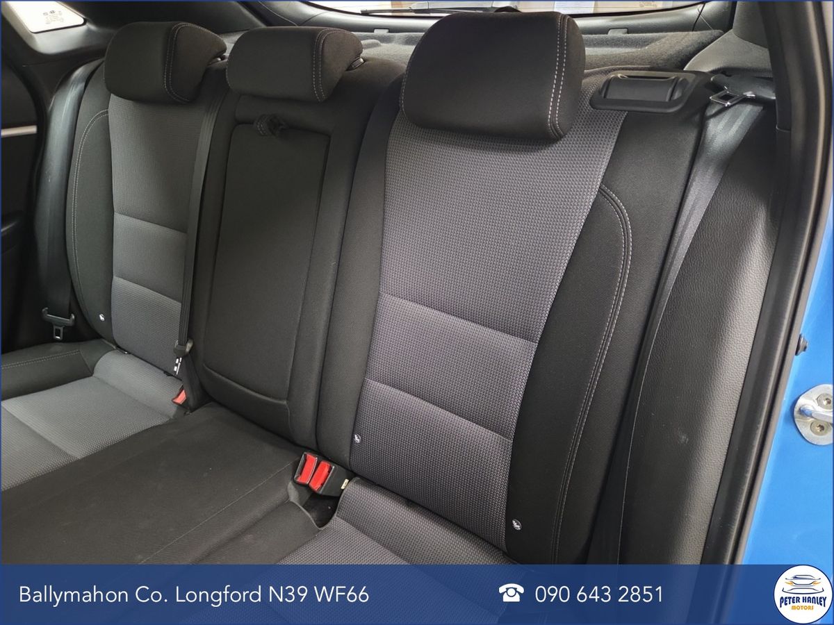 Hyundai i30 1.6 Diesel Deluxe